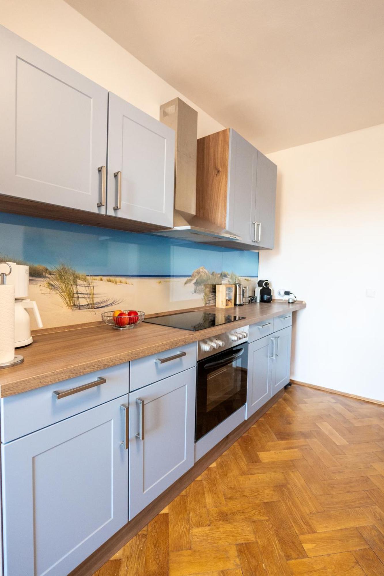 Doppelhaus- Villa Leipzig Schleussig , Moderner Altbau Apartment Dachetage Mit 2 Schlafzimmern Und Separatem Zusatzzimmer , Parkplatz - Balkon - Kamin - Eicheparkett - Arbeitsplatz Extérieur photo